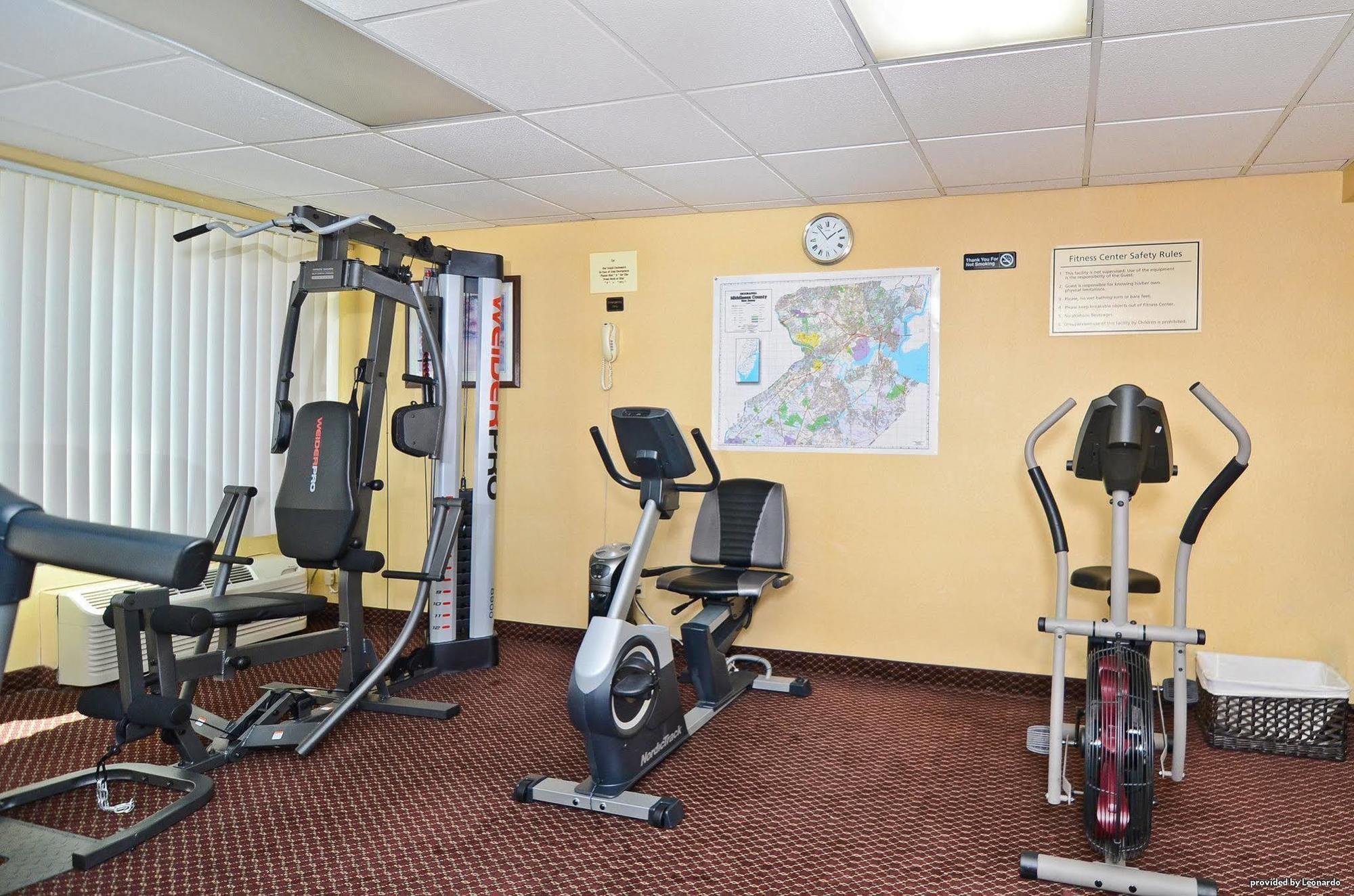 Garden Executive Hotel South Plainfield Bagian luar foto